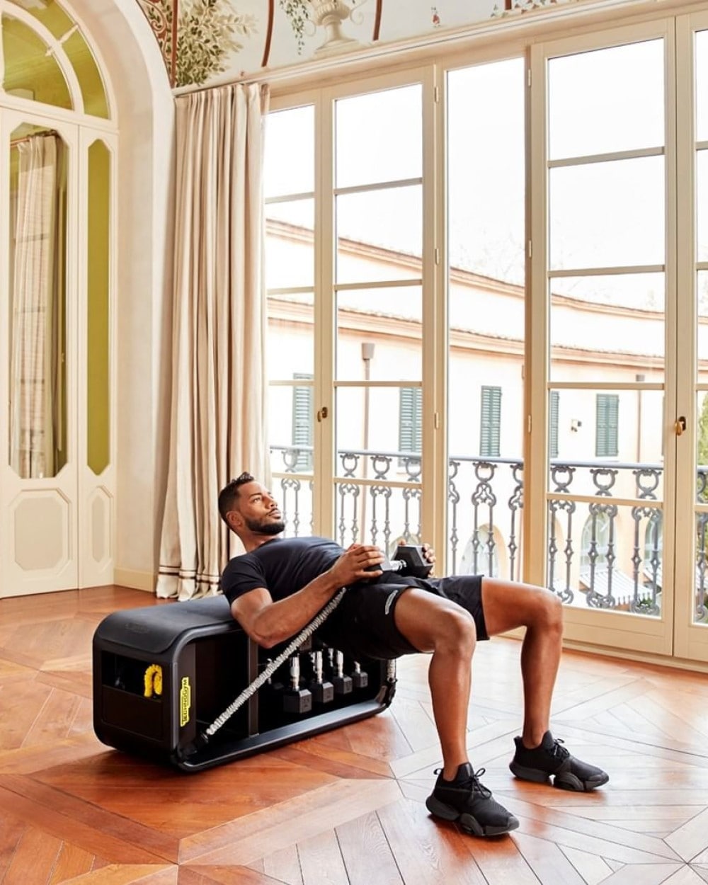 Technogym Bench  The perfect home fitness workout + storage