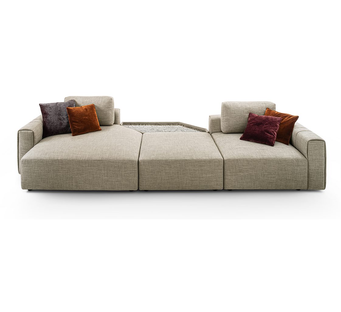 Karphi sofa by Giorgetti