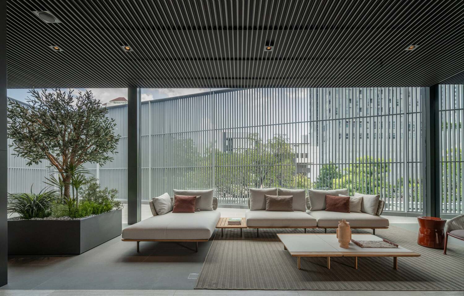 Molteni&C Bangkok showroom